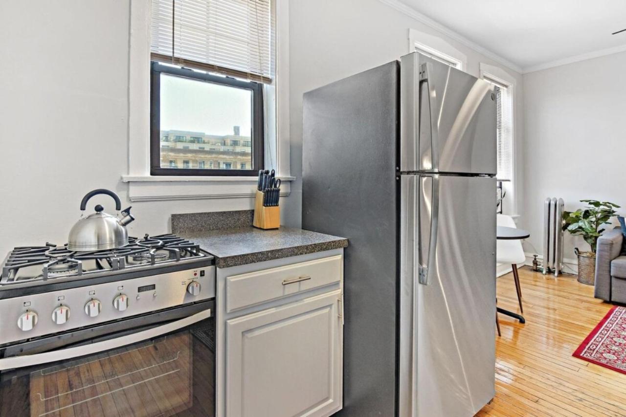 1Br Modern Apt Close To Shops & Restaurants - Belmont C6 Чикаго Экстерьер фото